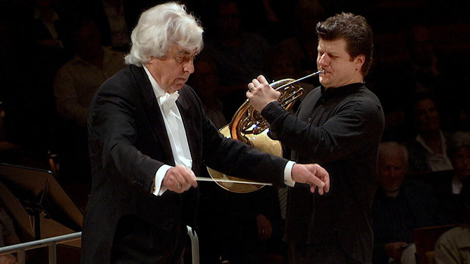 Reinhold Glières Hornkonzert mit Radek Baborak und Dmitrij Kitajenko