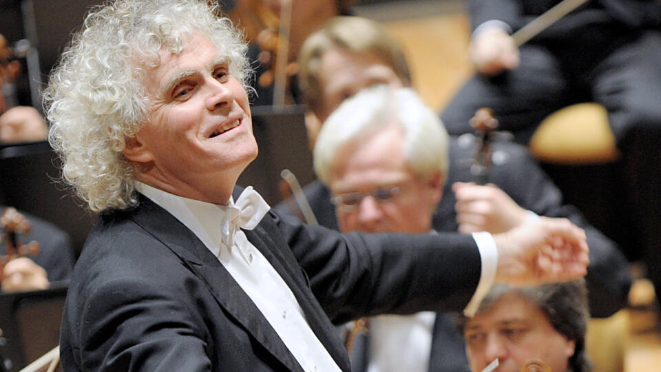 Simon Rattle dirigiert Haydns »Oxford-Symphonie« und Brahms’ Erste