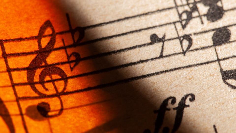 Familiar works heard anew: musical metamorphoses