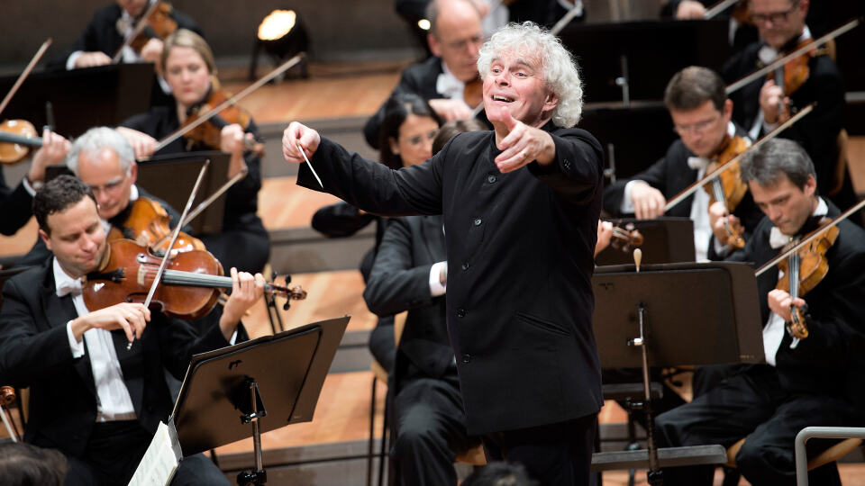 Simon Rattle dirigiert Beethovens Symphonien Nr. 4 und 7