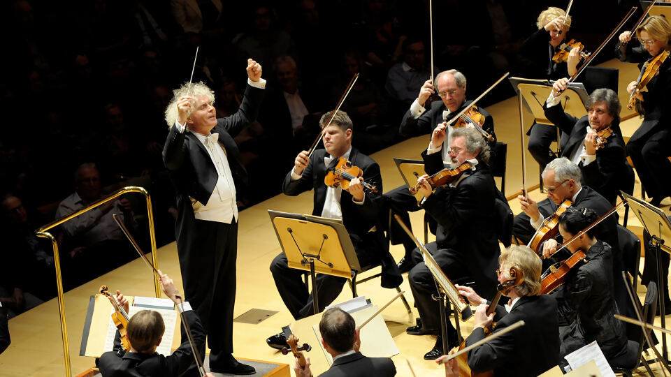 Simon Rattle presenta la faceta sonora más sensual de Schönberg