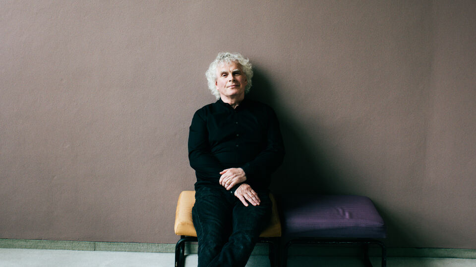 Simon Rattle dirigiert Haydn und Strawinsky