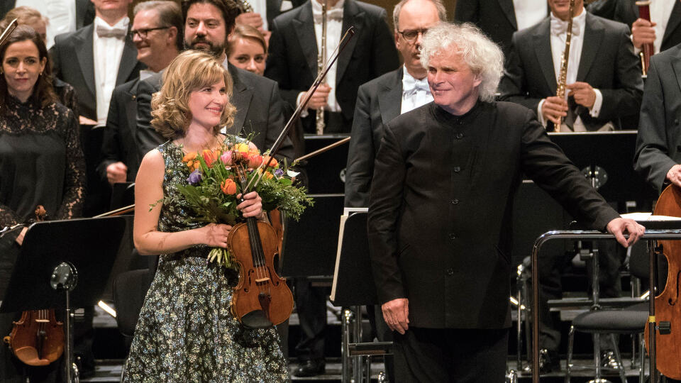 Lisa Batiashvili und Simon Rattle bei den Osterfestspielen Baden-Baden