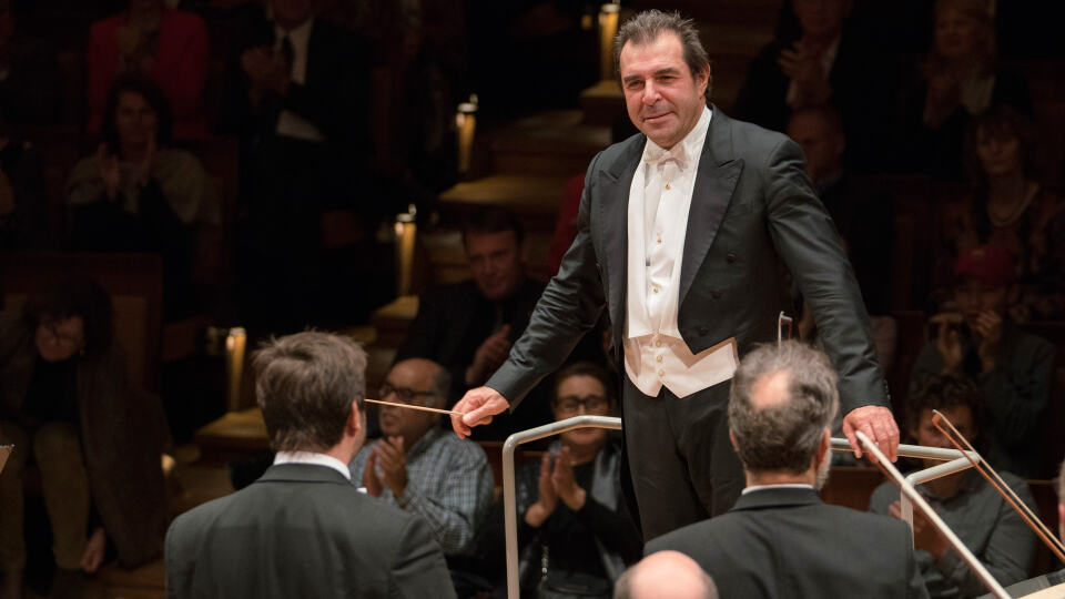 Daniele Gatti dirige Hindemith y Brahms