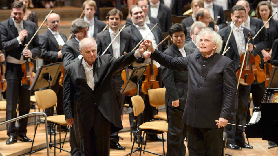 Simon Rattle and Daniel Barenboim play Brahms