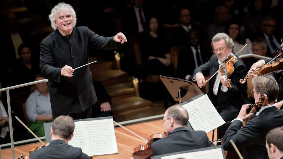 Simon Rattle dirige las Sinfonías núms. 2 y 5 de Beethoven