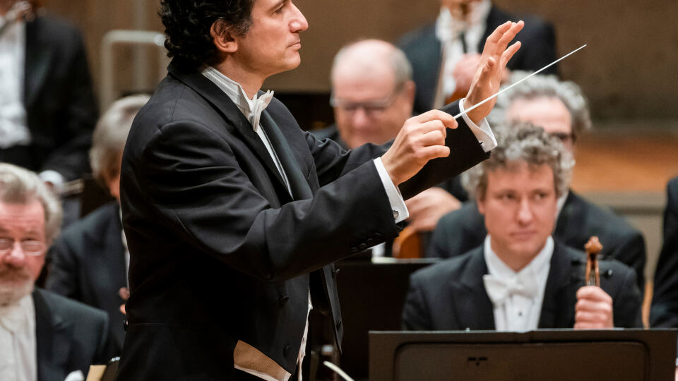 Alain Altinoglu conducts Stravinsky and Bizet