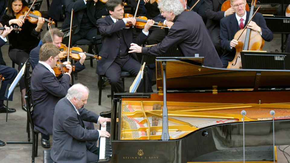 Concierto Europa 2004 desde Atenas con Simon Rattle y Daniel Barenboim