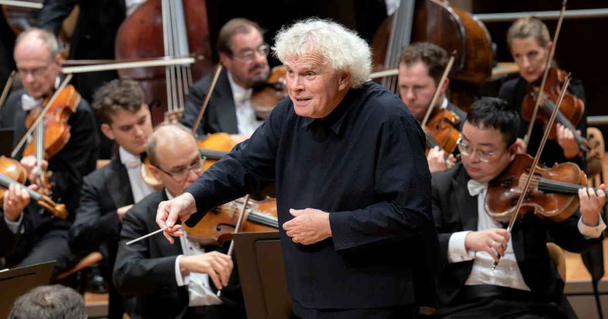 Sir Simon Rattle conducts de Falla, Janáček and a world premiere