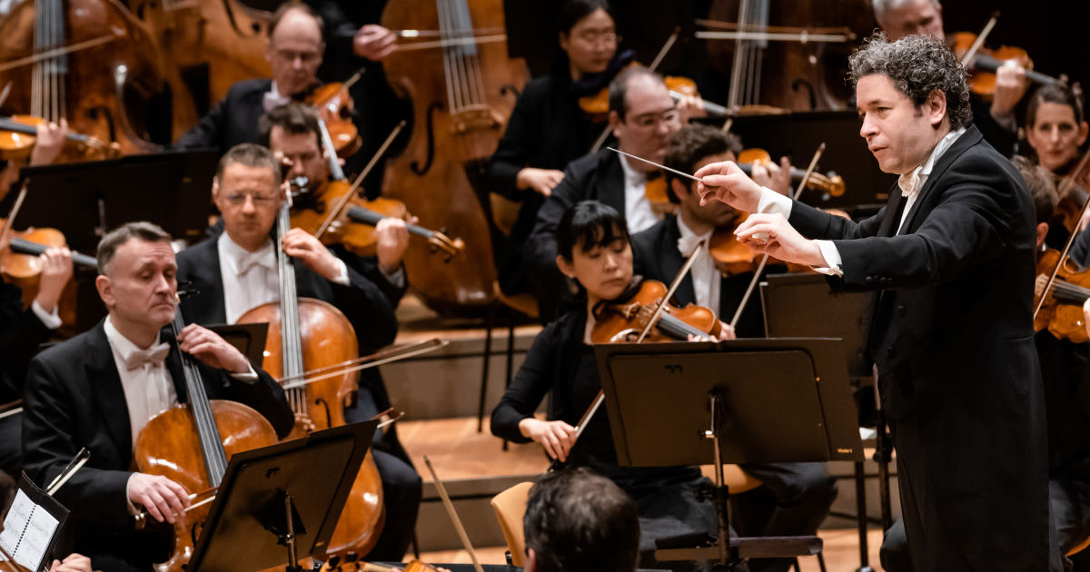 ドゥダメルがマーラーの交響曲第2番を指揮