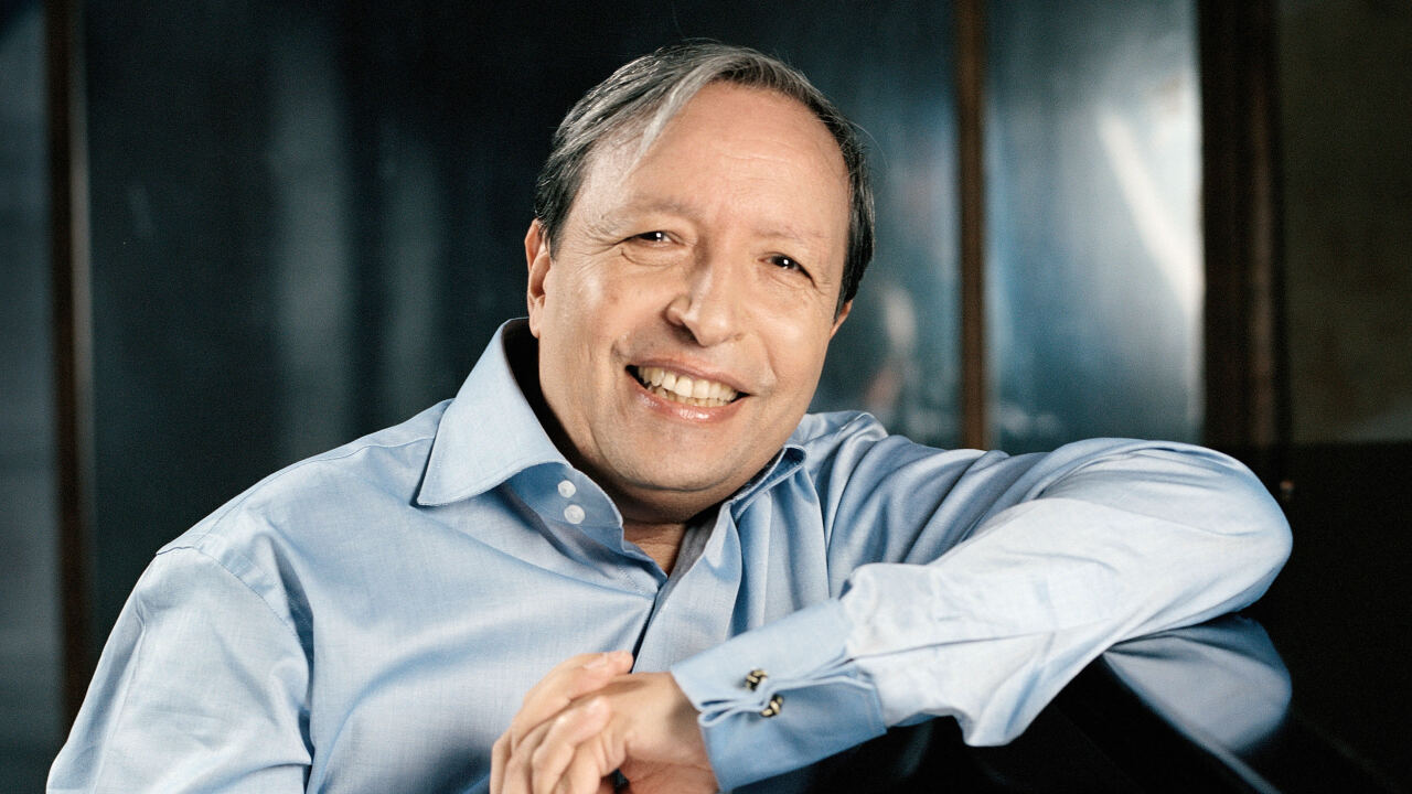 マレイ・ペライアがベルリン・フィルと共演