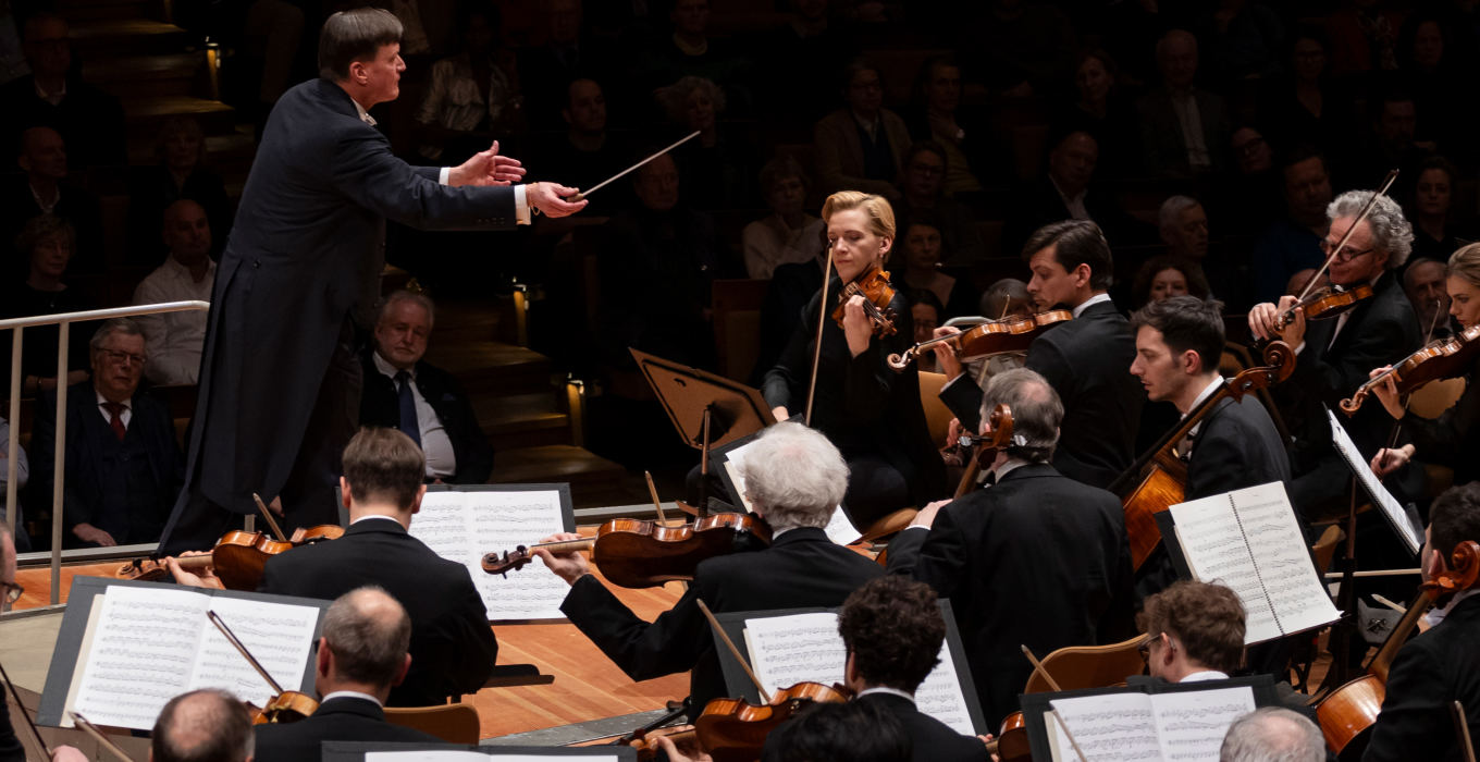 Unfamiliar Bruckner With Thielemann | Digital Concert Hall