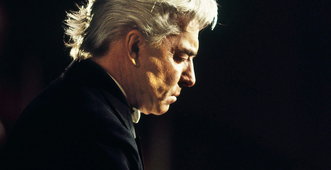 Von karajan. Герберт фон Караян с женой. Анита фон Караян. Роберт фон Караян. Герберт фон Караян в молодости.