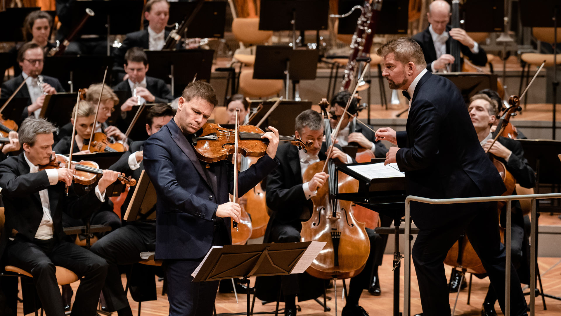 预告片：马蒂亚斯·平彻指挥李盖蒂、齐默尔曼及马蒂努作品