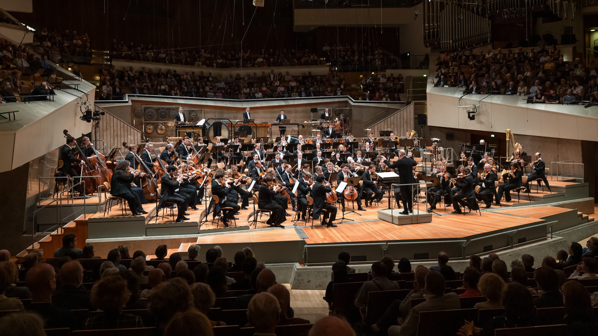 ロトがストラヴィンスキー《春の祭典》を指揮