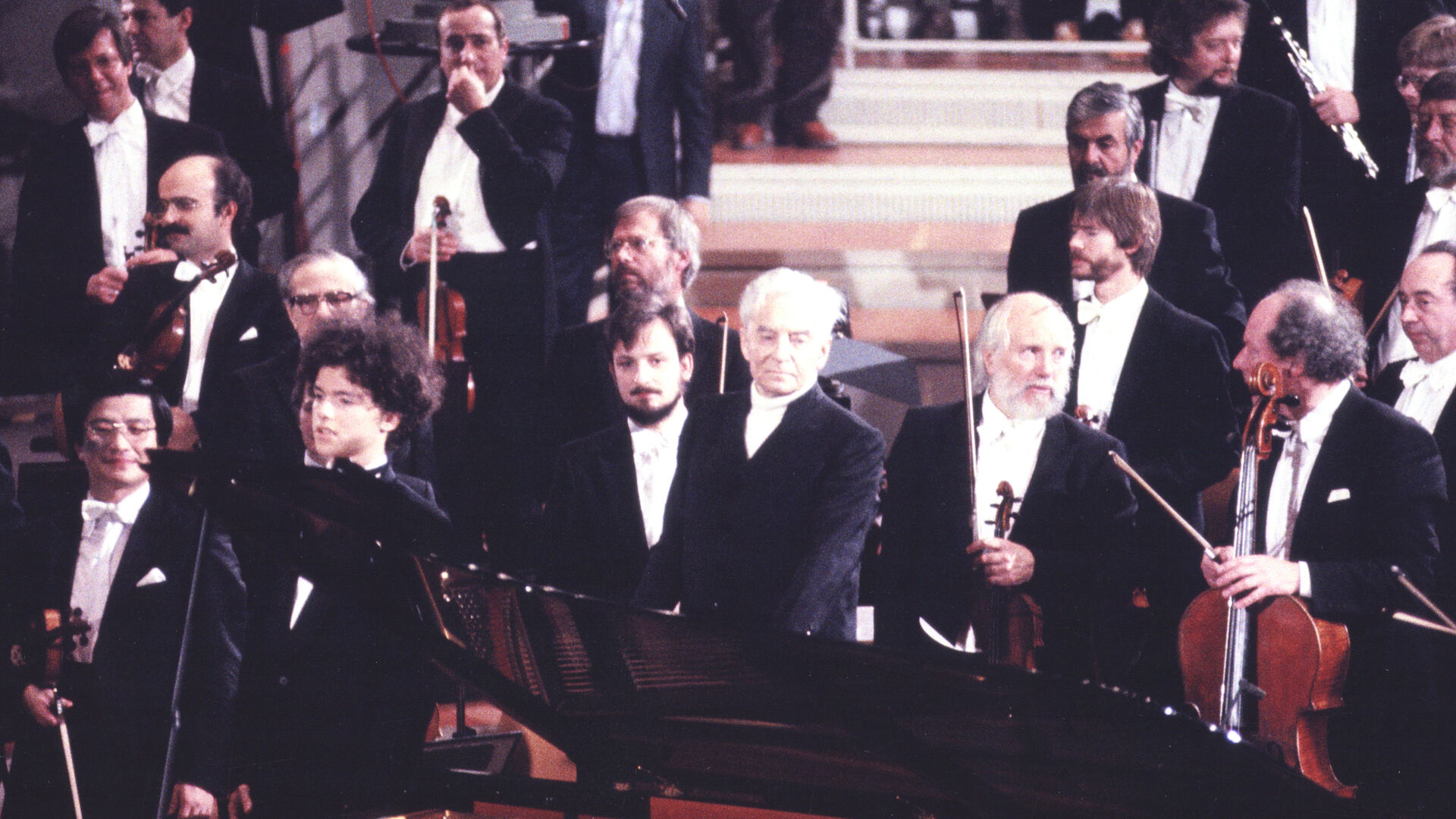 カラヤンとキーシンが共演したジルベスター・コンサート1988