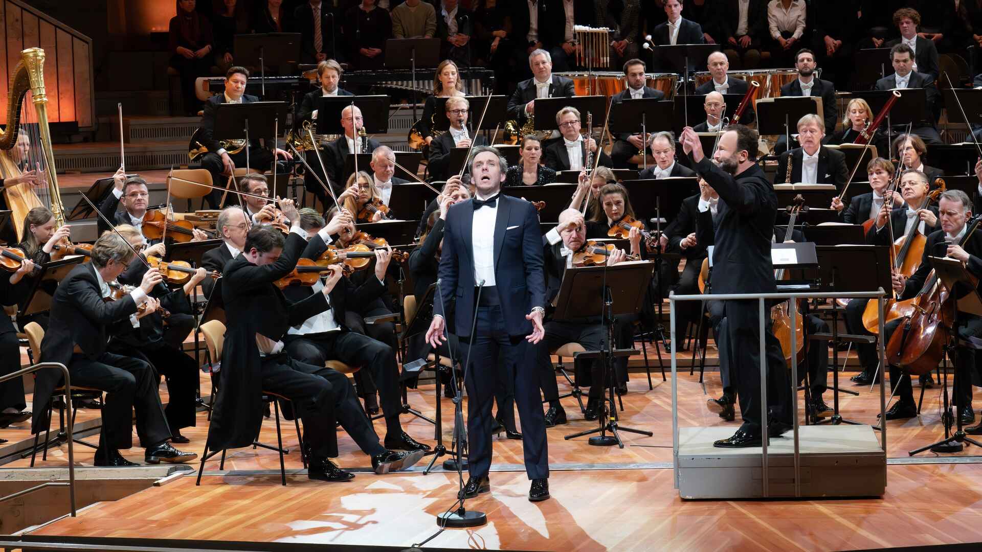 ジルベスター・コンサート2025でペトレンコとベルナイムが共演